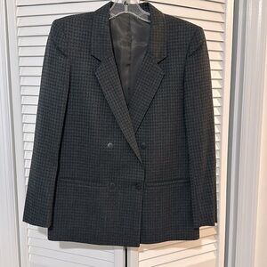 Tahari Blazer